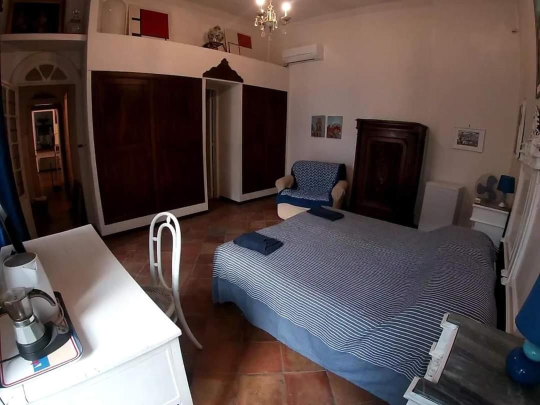 شقة Amalfi Coast Palace In مينوري المظهر الخارجي الصورة