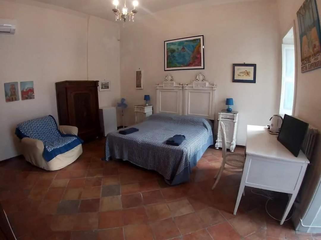 شقة Amalfi Coast Palace In مينوري المظهر الخارجي الصورة